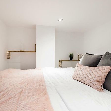 Stylish Hyde Park Apartment 伦敦 外观 照片